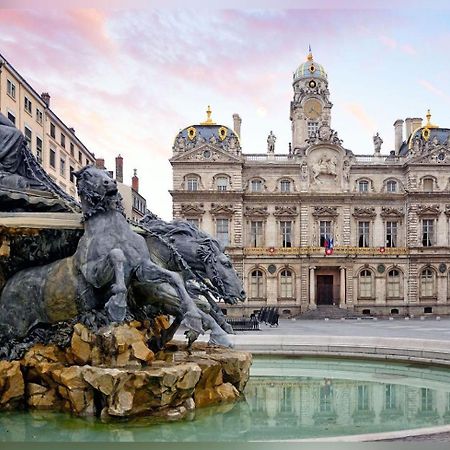 Ô bon temps - Suite Détente Chasse-sur-Rhône Exterior foto